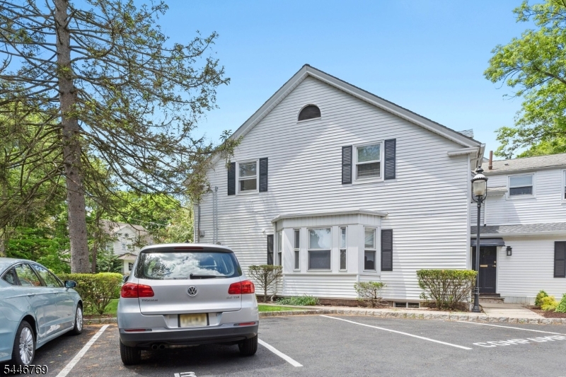 1 Lenox Place A Property Photo 26