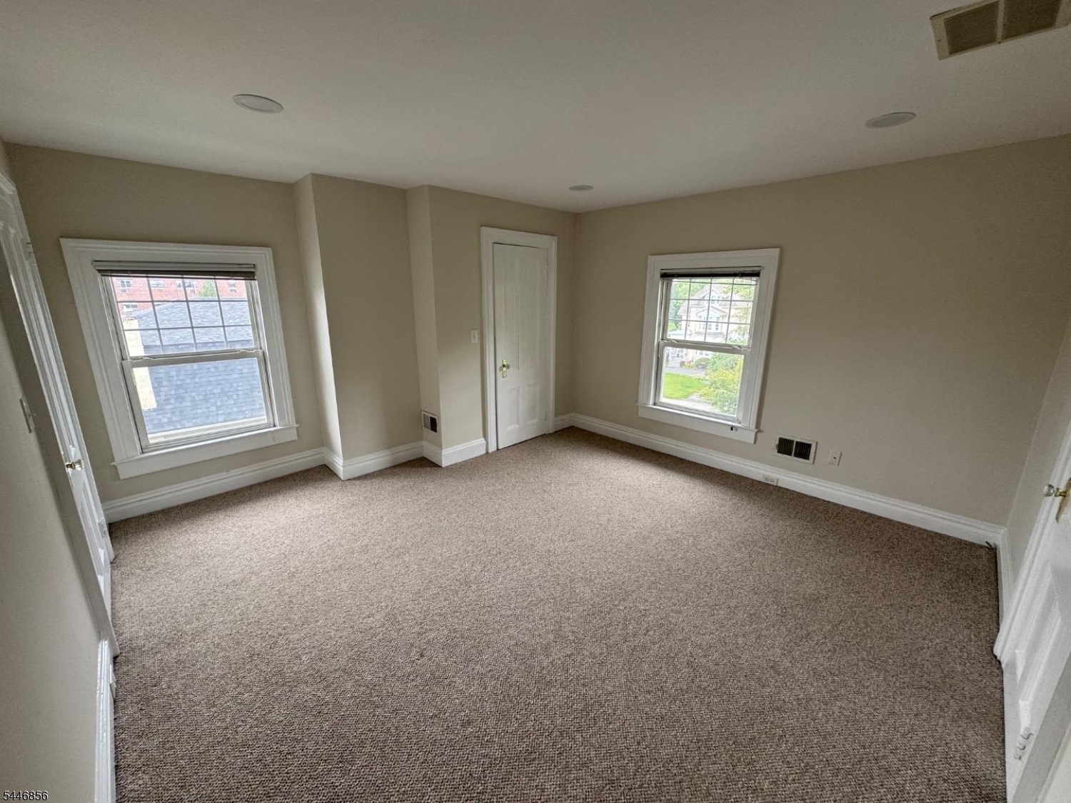 26 Franklin Pl 3 Property Photo 17