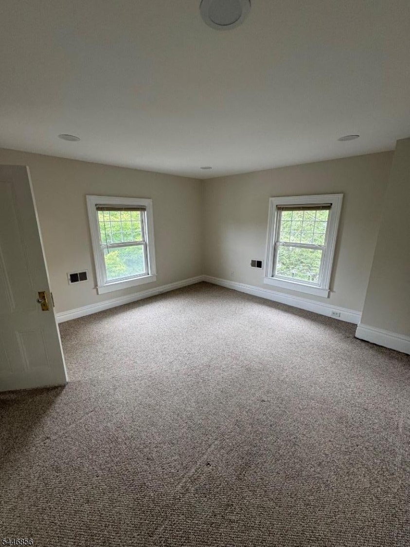 26 Franklin Pl 3 Property Photo 20