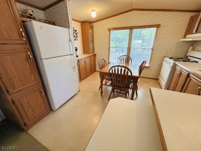 35 Roberts Road Property Photo 7