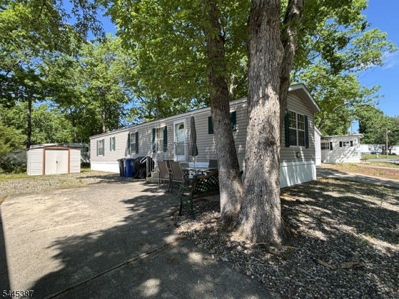 35 Roberts Road Property Photo 16