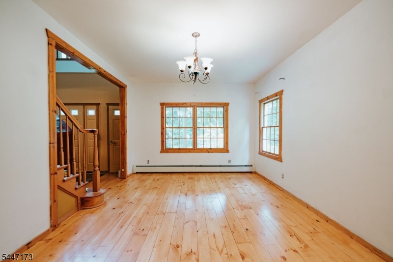 4 White Tail Ct Property Photo 4