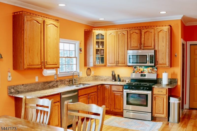 4 White Tail Ct Property Photo 13