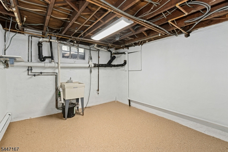 212 Central Ave Property Photo 33