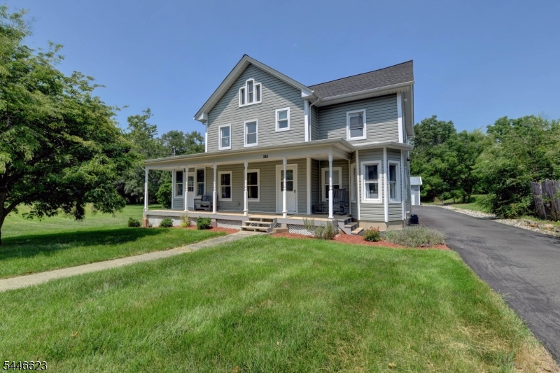 252 Us Highway 46 Property Photo 2