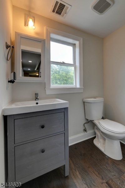 252 Us Highway 46 Property Photo 18