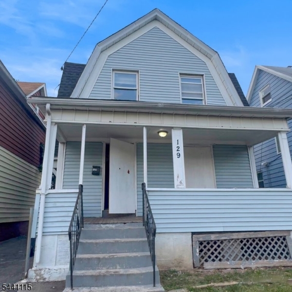 129 Smith St Property Photo 1