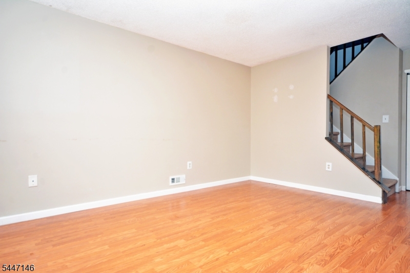 59 Oneill Ct Property Photo 9
