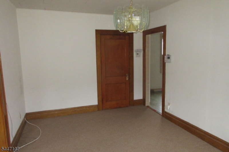 740 2nd Ave Property Photo 10