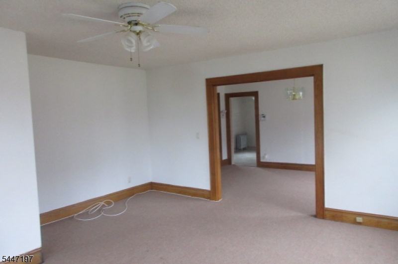 740 2nd Ave Property Photo 12