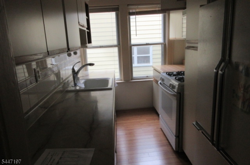 740 2nd Ave Property Photo 13