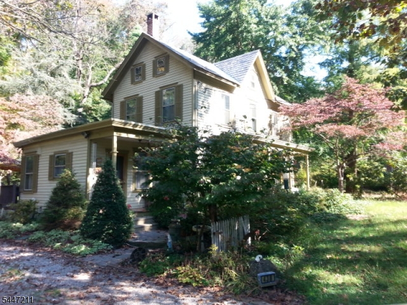 438 Church Rd Property Photo 1