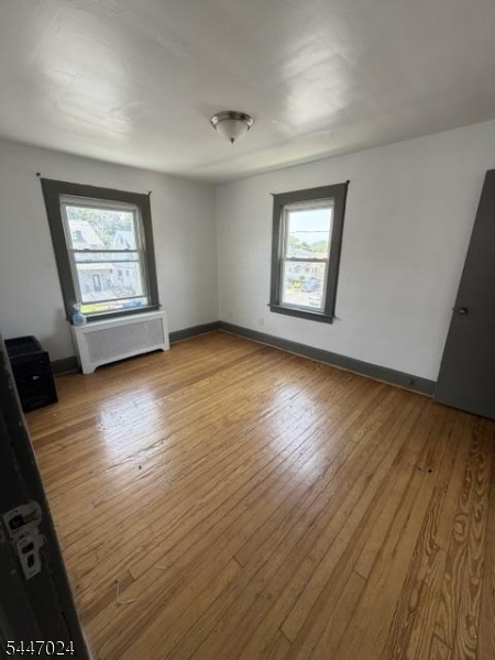 191 Hollywood Ave Property Photo 3