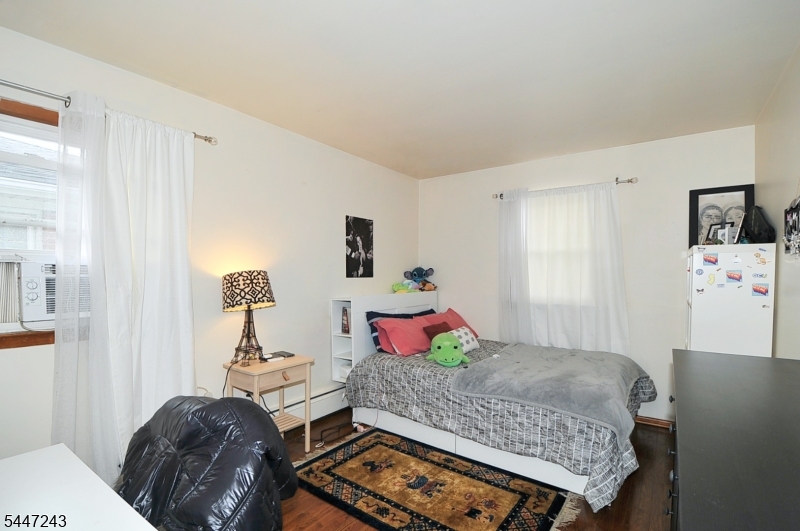 300 Kennedy Dr Property Photo 10