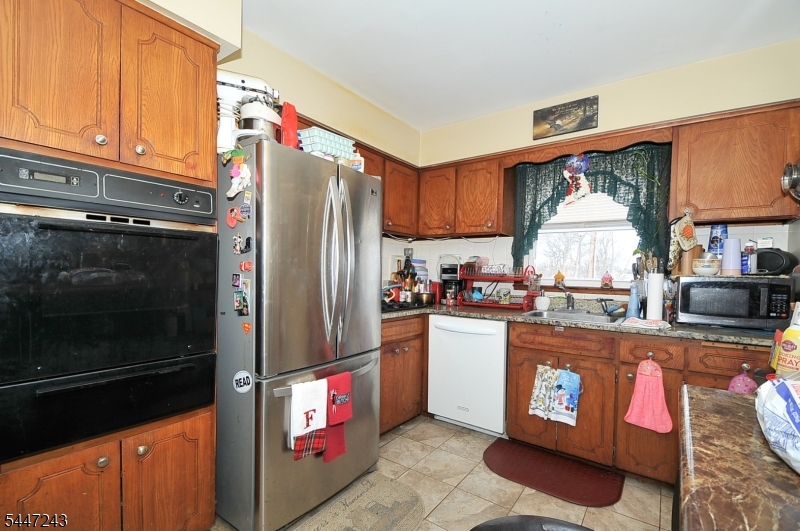 300 Kennedy Dr Property Photo 16