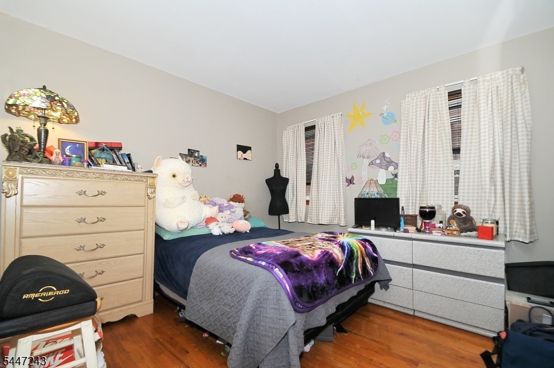 300 Kennedy Dr Property Photo 18