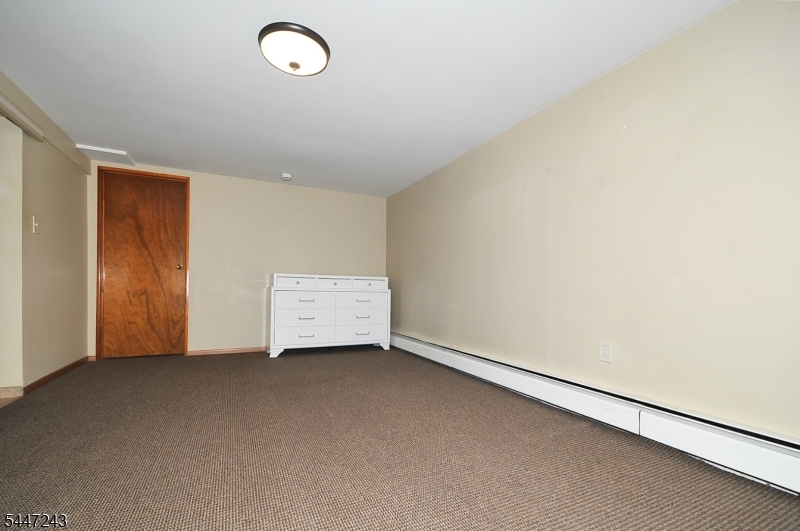 300 Kennedy Dr Property Photo 22