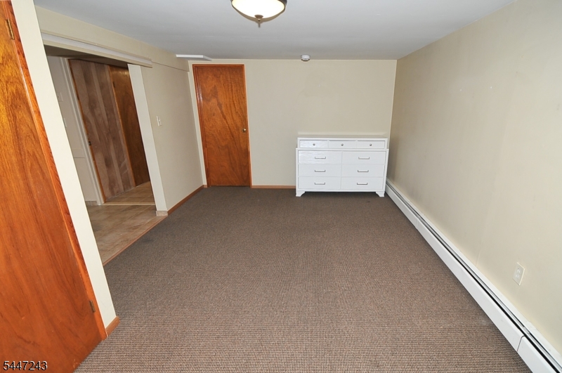 300 Kennedy Dr Property Photo 23
