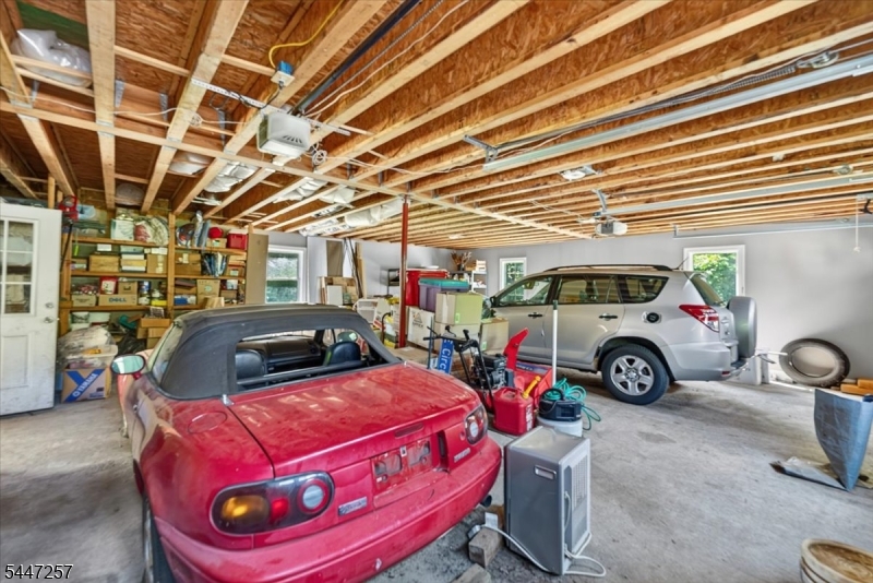 37 Broadway Property Photo 42