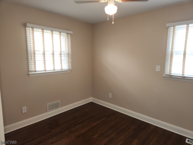 112 Brentwood Rd Property Photo 12