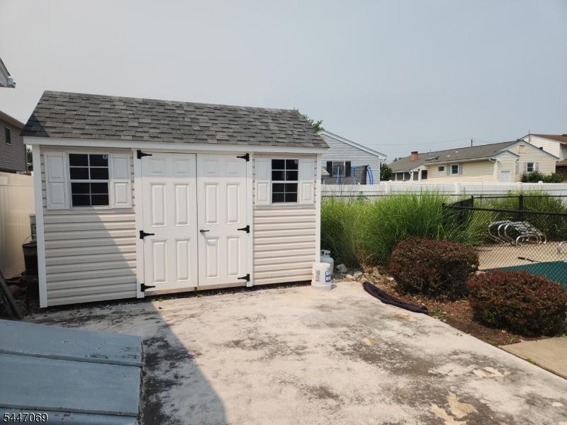 112 Brentwood Rd Property Photo 17