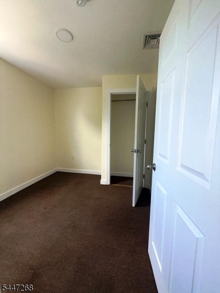 562 Summer St Property Photo 17