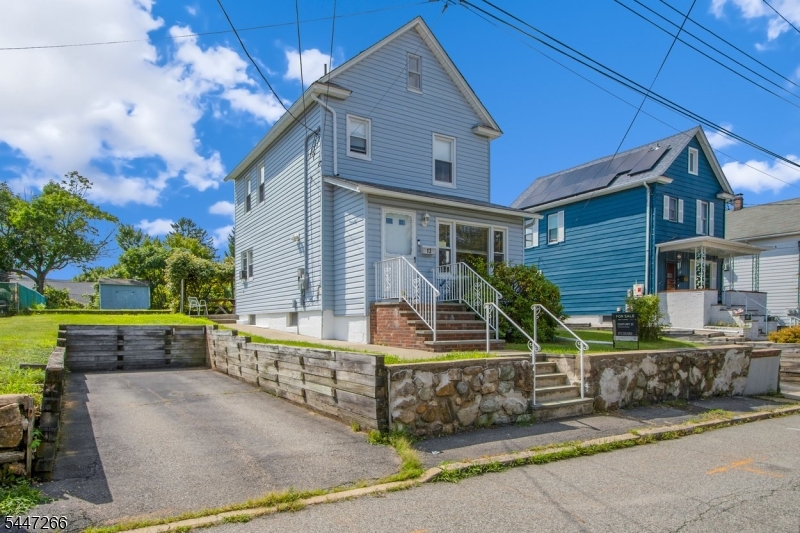13 North St Property Photo 2