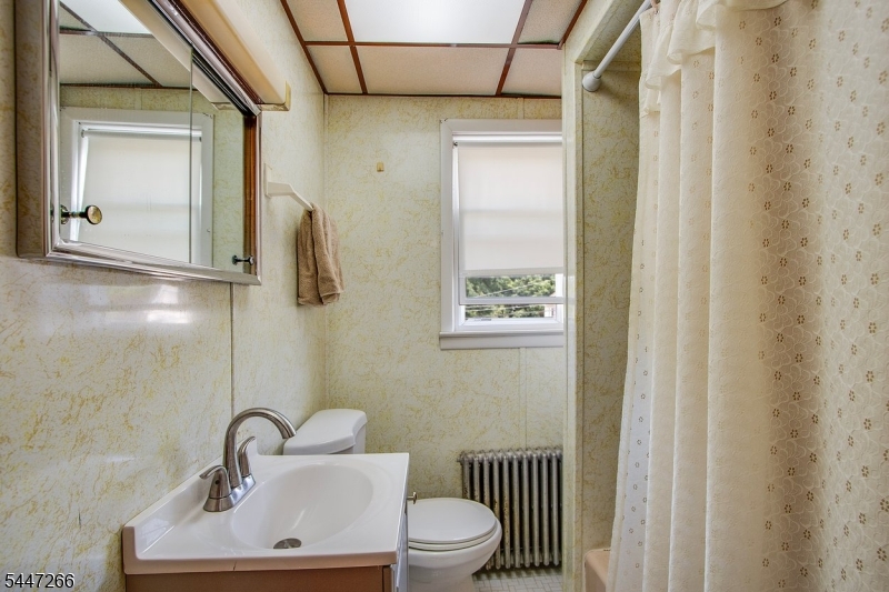 13 North St Property Photo 16