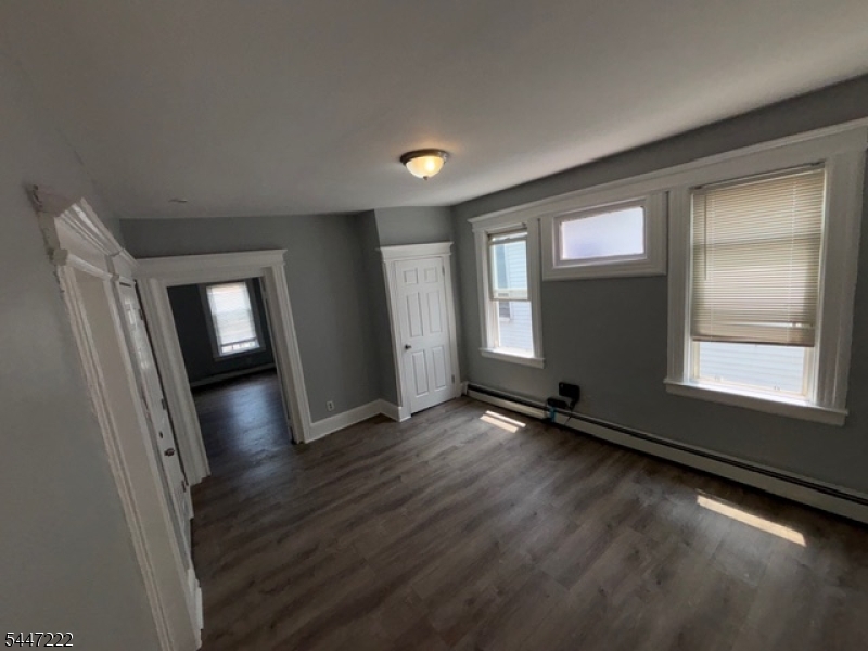 17 Cedar Ave Property Photo 5