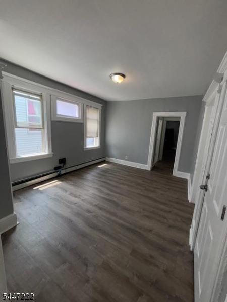 17 Cedar Ave Property Photo 6
