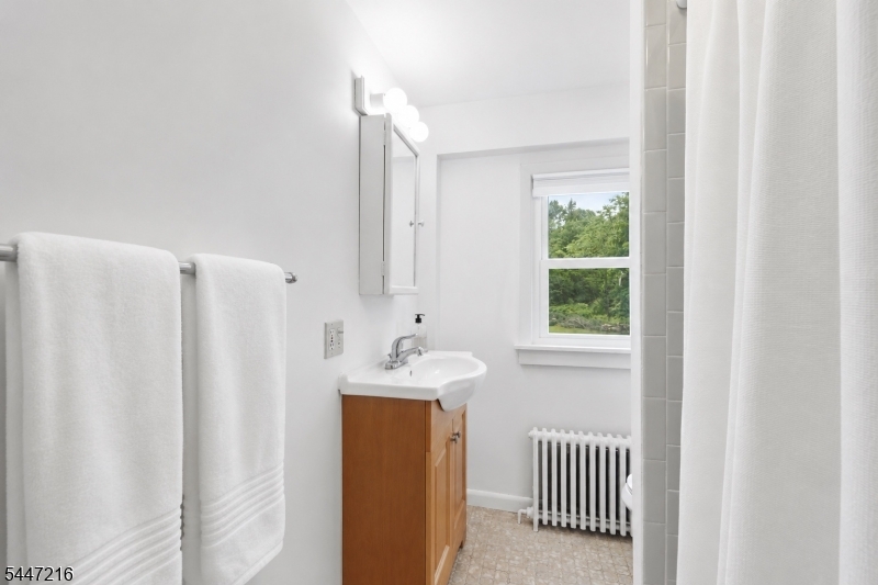 8 Morris Tpke Property Photo 24