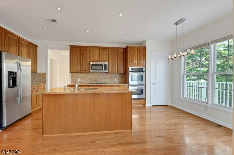 68 Independence Trl Property Photo 7