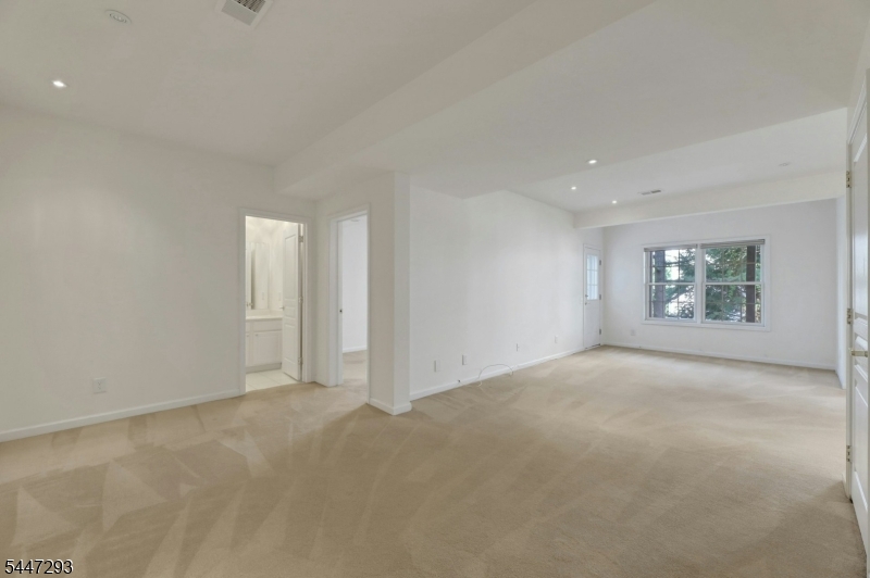 68 Independence Trl Property Photo 34