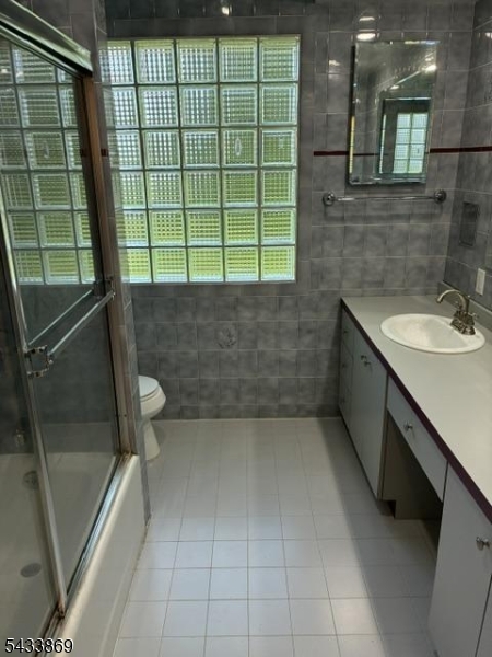 19 Crescent Rd Property Photo 17