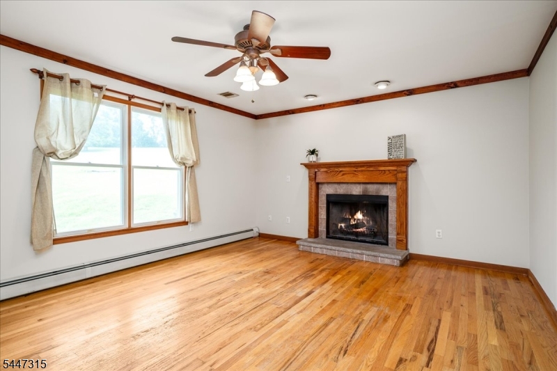 9 Carriage Ln Property Photo 15
