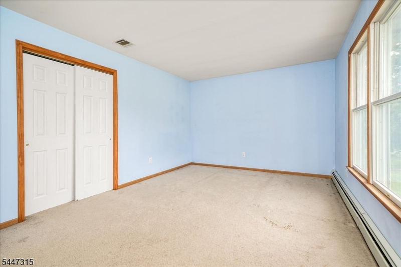 9 Carriage Ln Property Photo 29