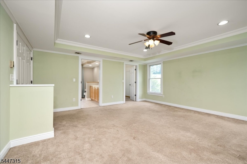 9 Carriage Ln Property Photo 43
