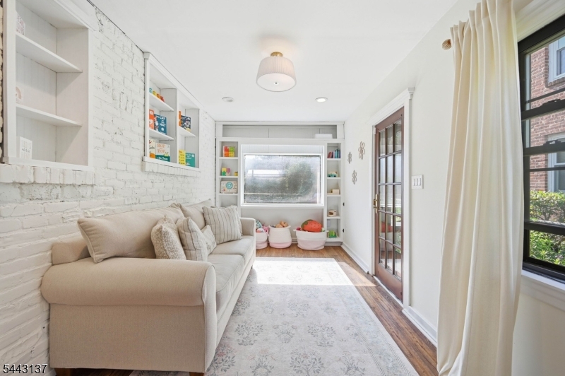 23 Park Drive Property Photo 16