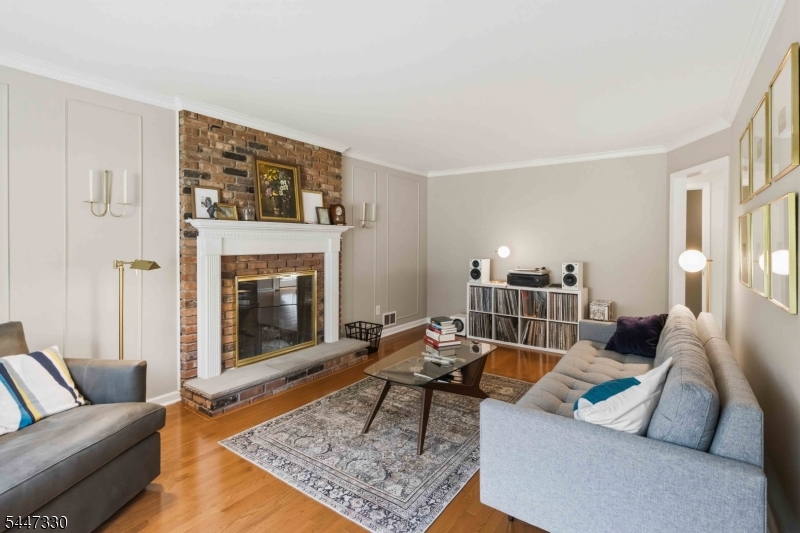 22 Symor Dr Property Photo 6
