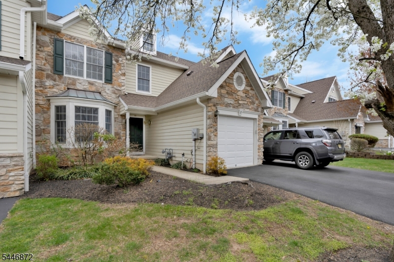 7 Patriot Hill Dr Property Photo 1
