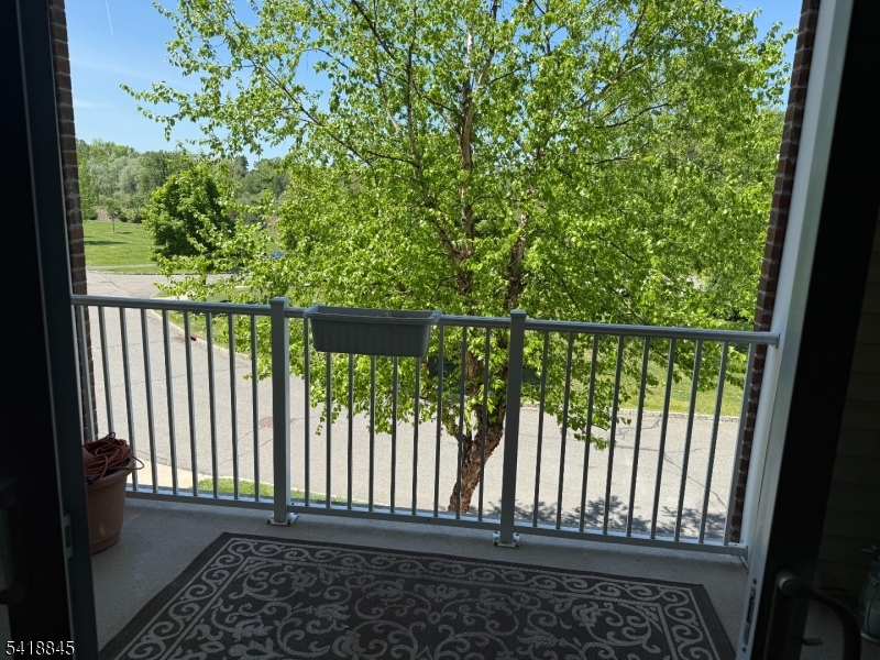 1118 Warrens Way Property Photo 5