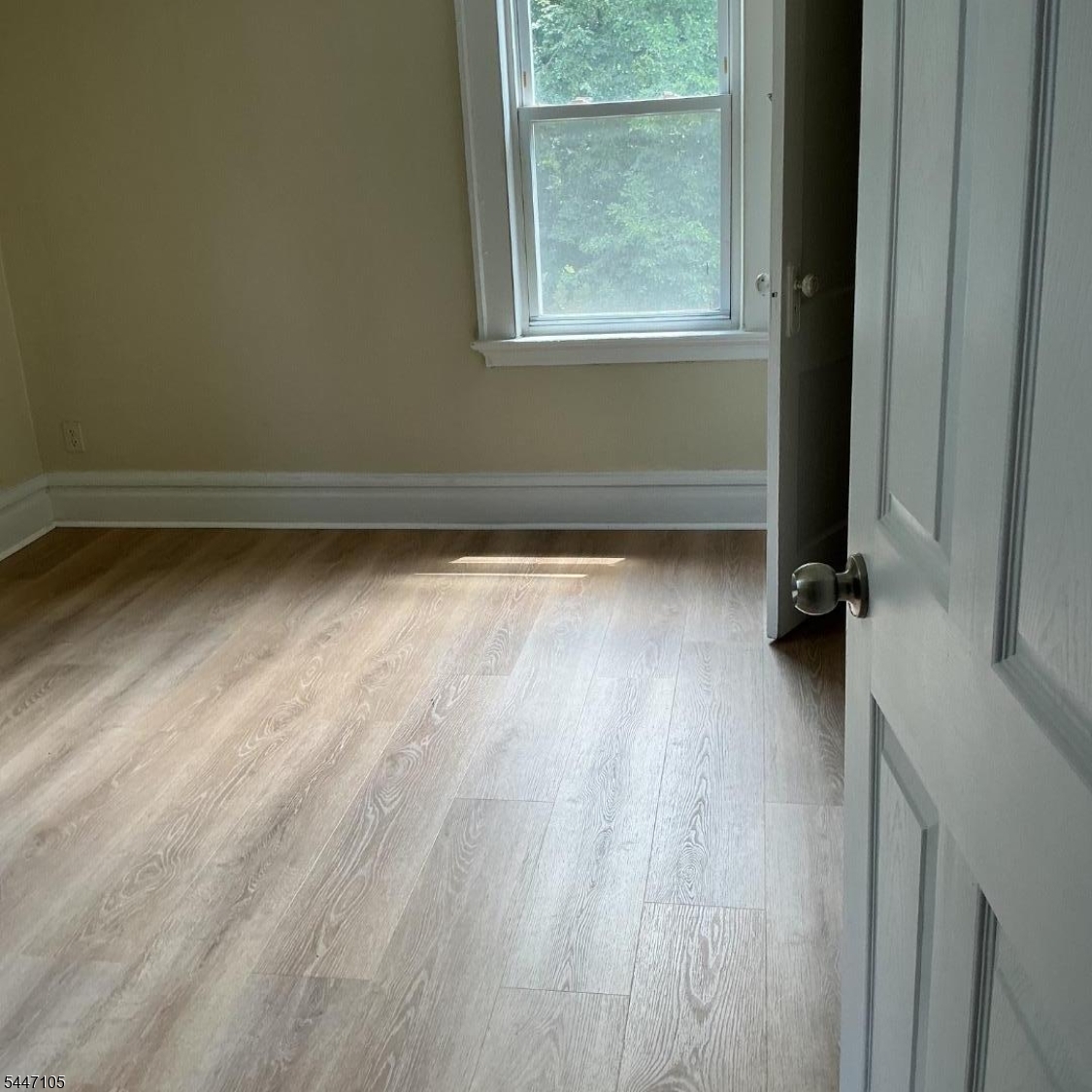 66 Poe Ave 2 Property Photo 8
