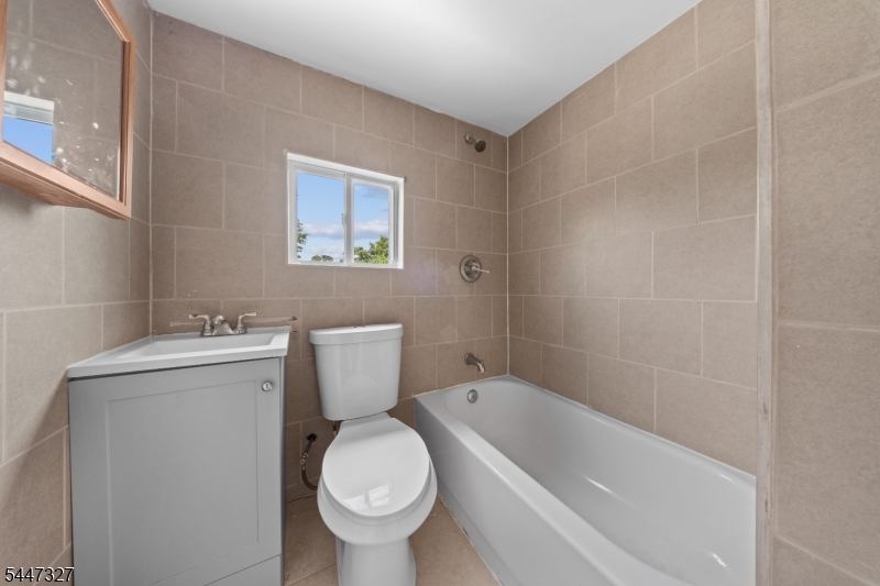 1029 Kipling Rd Property Photo 23