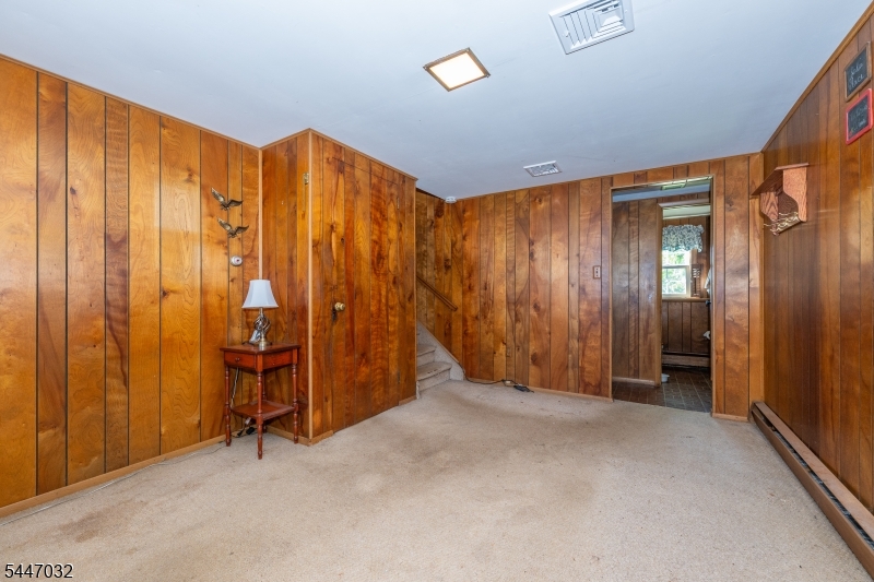 64 Sanford Dr Property Photo 23
