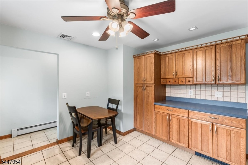 958 Cedar Dr Property Photo 11