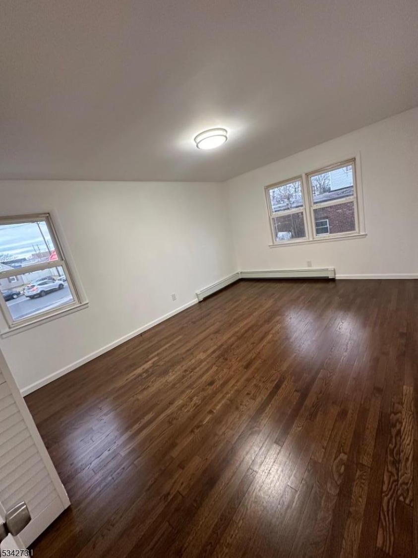 1403 Union St 1 Property Photo 13