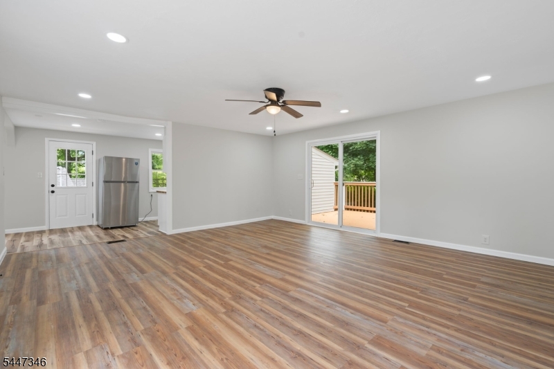 1 Strawberry Point Drive Property Photo 6