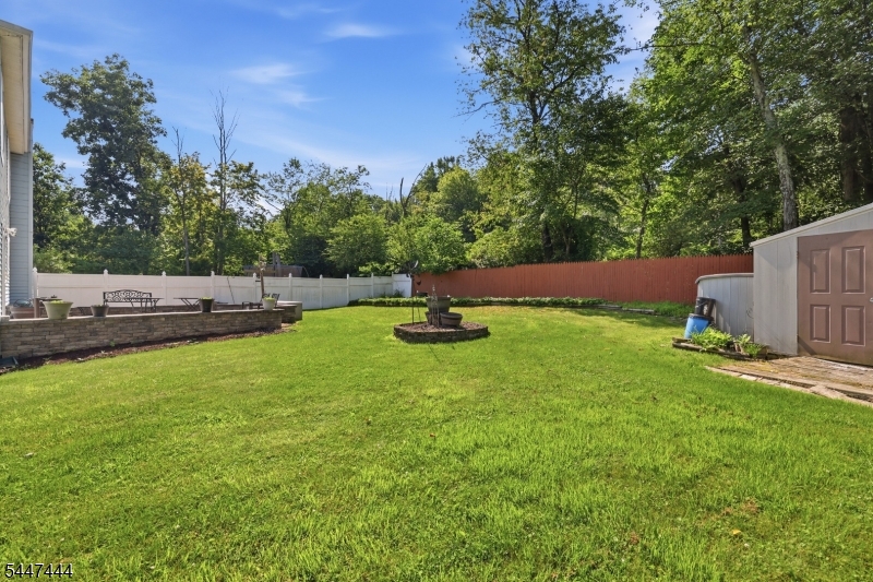 109 Lenape Trl Property Photo 9