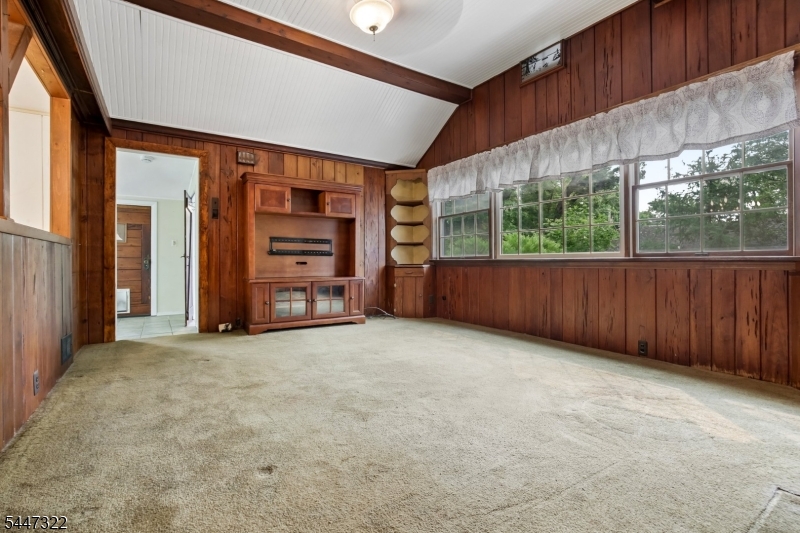 211 Wawayanda Rd Property Photo 11