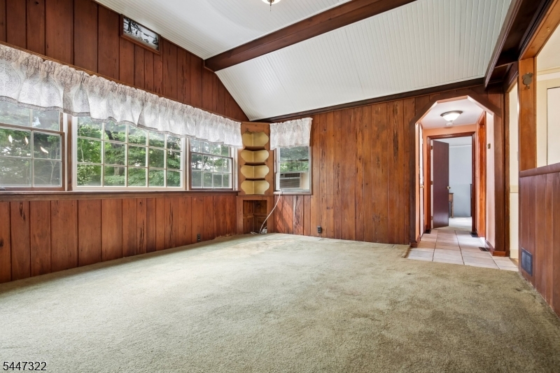 211 Wawayanda Rd Property Photo 14